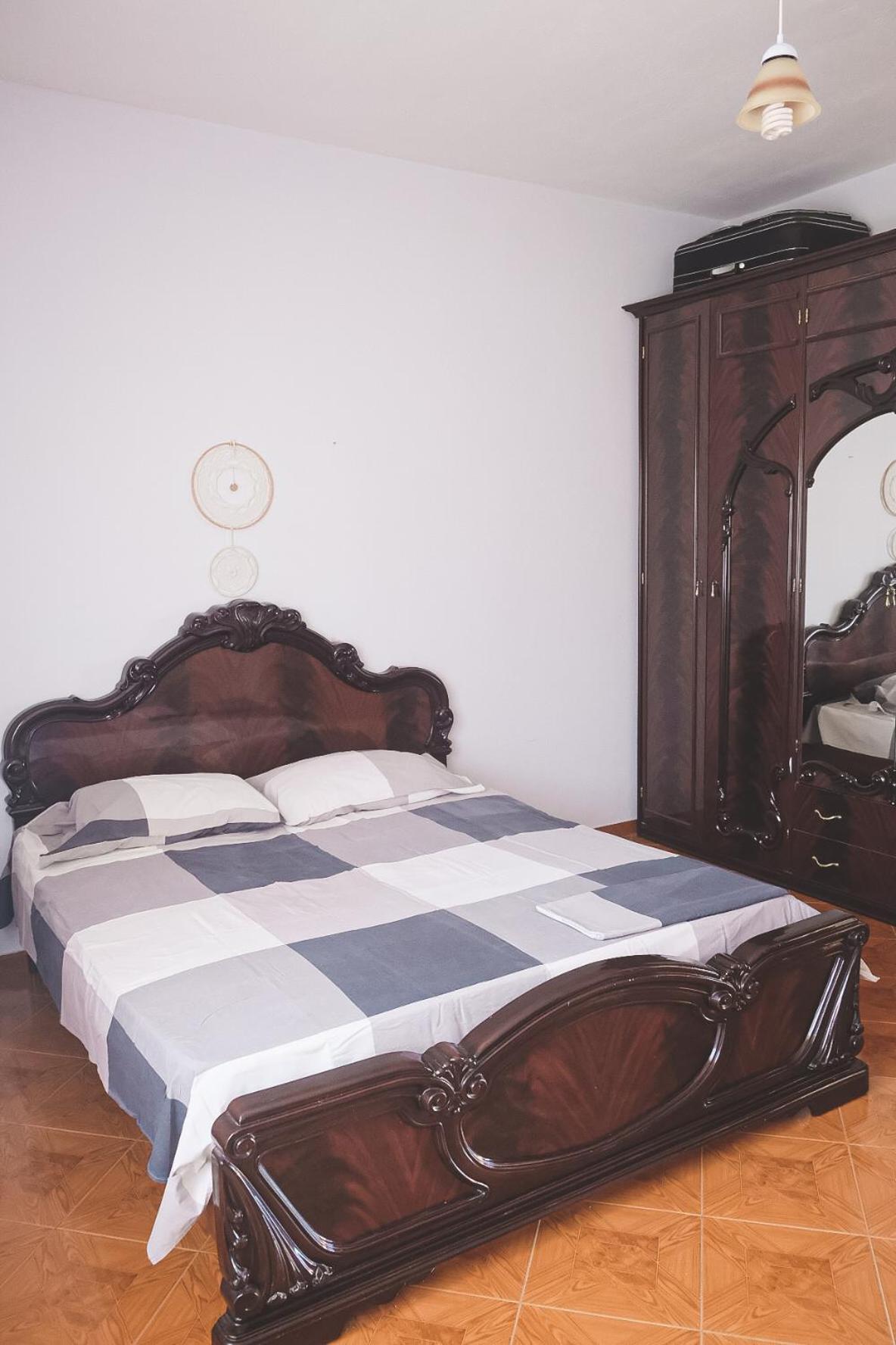 Mehmeti Apartamento